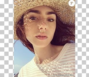 Lily Collins Mirror Mirror Snow White Actor Celebrity PNG